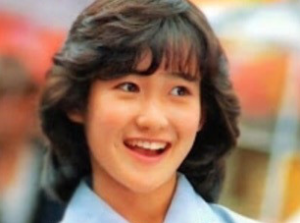 岡田有希子 画像