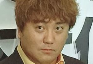 極楽とんぼ 山本圭壱 画像