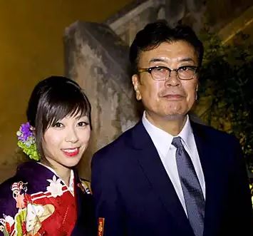 宇多田照實の画像